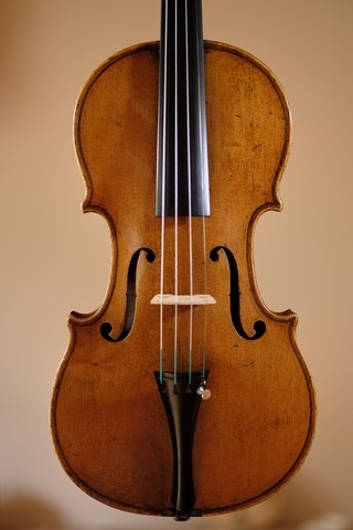 violon Jules Rémy 1840 restauré table de face